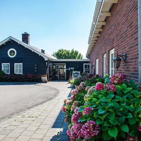 Hotel De Sfeerstal Nieuwveen Esterno foto